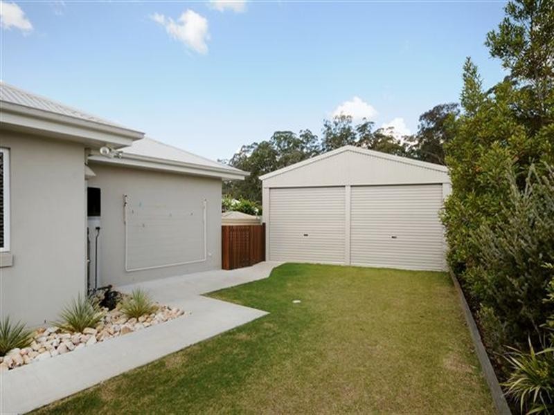 9 Manooka Crescent, Highfields QLD 4352