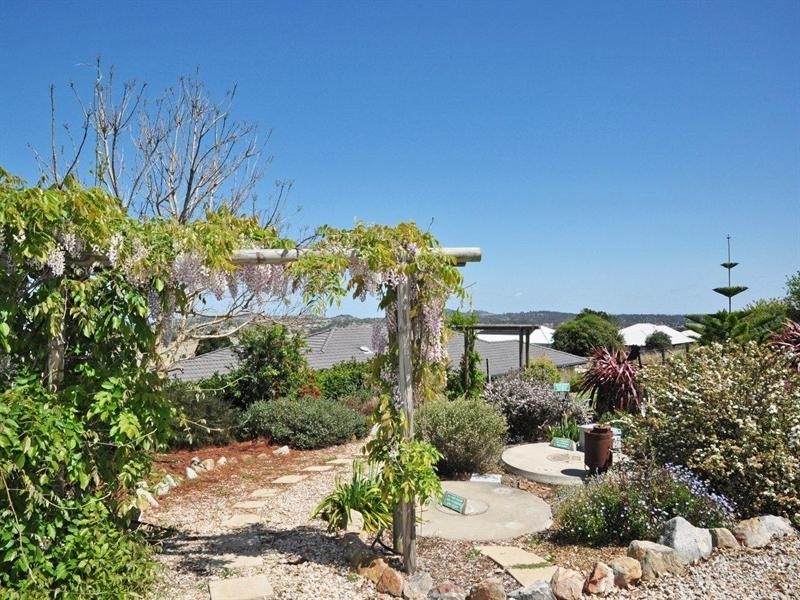 12 Volp Court, Highfields QLD 4352