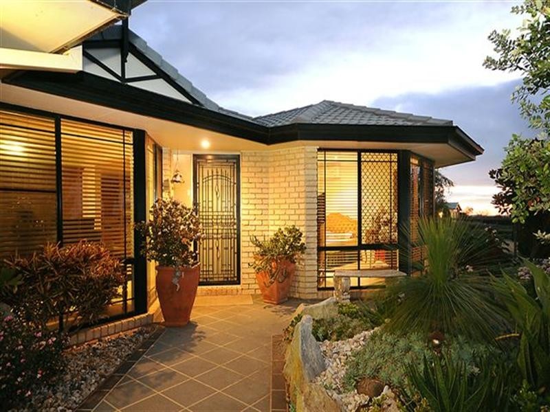 5 Charmaine Court, Highfields QLD 4352