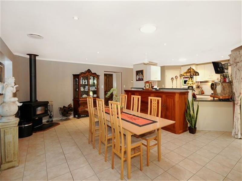 5 Charmaine Court, Highfields QLD 4352