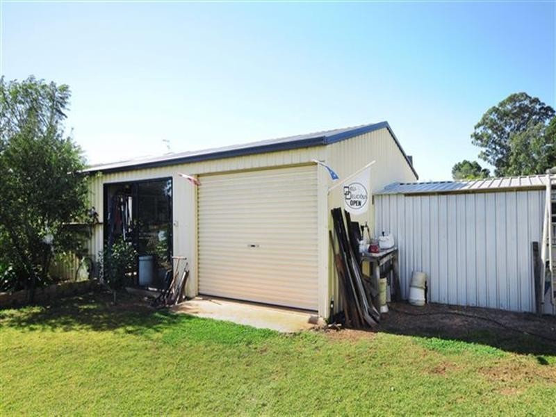 5 Charmaine Court, Highfields QLD 4352