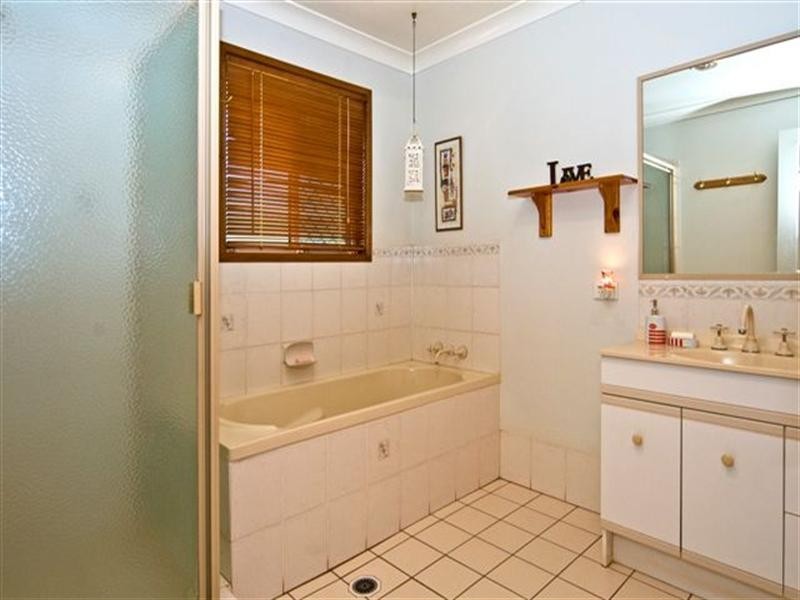 27 O’Brien Road, Highfields QLD 4352