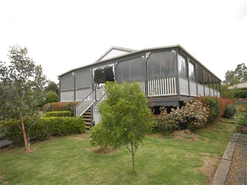 11 Peters Road, Meringandan West QLD 4352