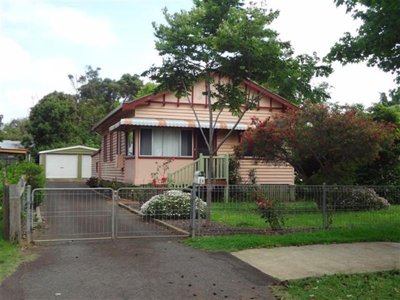 36 Wallace Street, Newtown QLD 4350