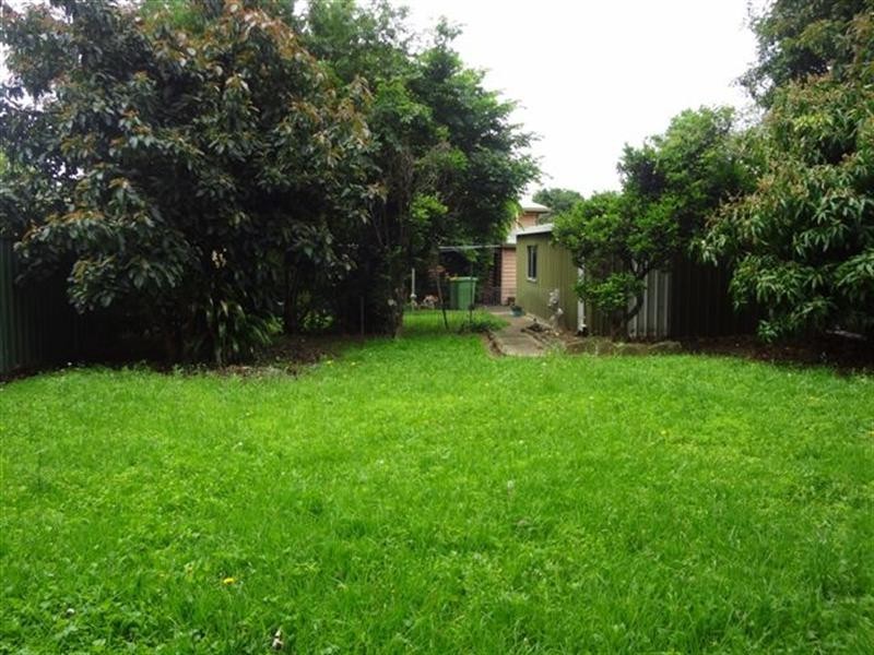 36 Wallace Street, Newtown QLD 4350