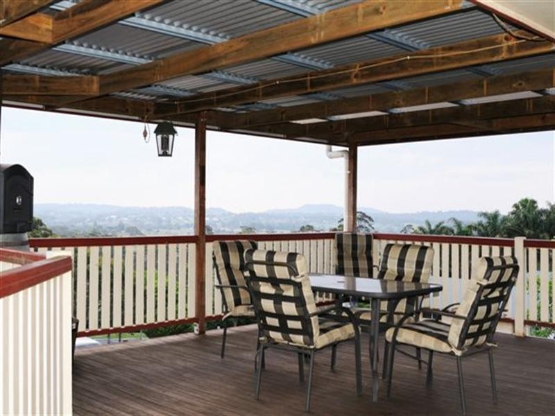 29 Granada Drive, Highfields QLD 4352