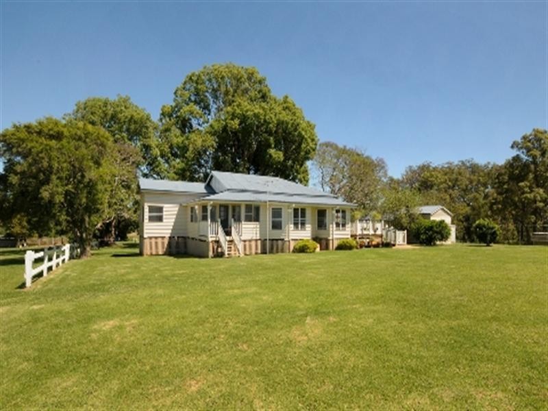 87 Alf Road, Mount Luke QLD 4352