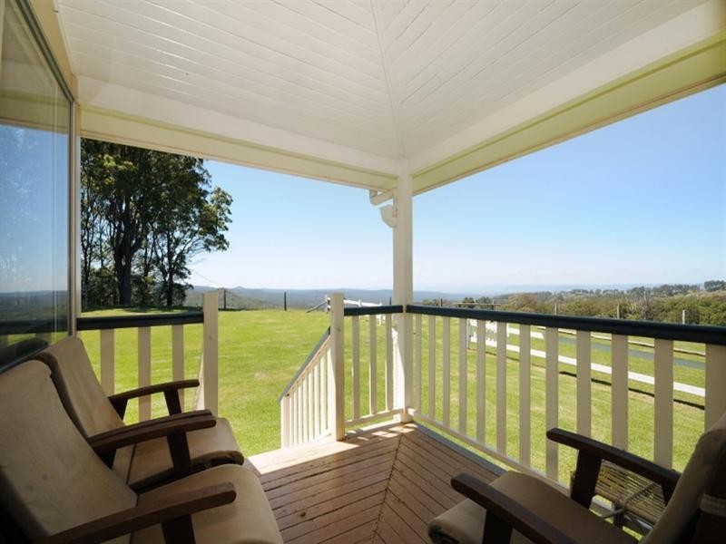 87 Alf Road, Mount Luke QLD 4352