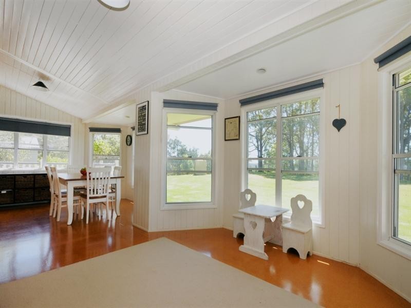 87 Alf Road, Mount Luke QLD 4352