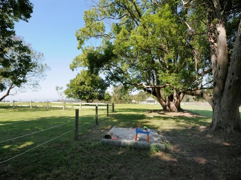 87 Alf Road, Mount Luke QLD 4352