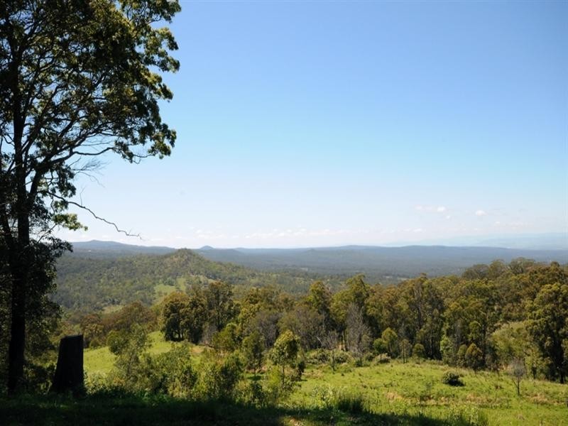 87 Alf Road, Mount Luke QLD 4352