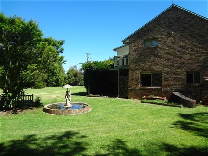 14 Nichols Road, Highfields QLD 4352