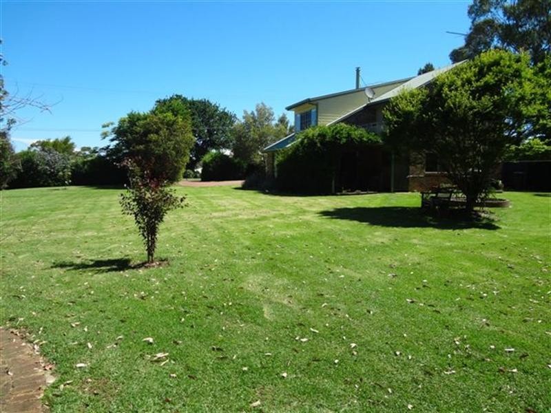 14 Nichols Road, Highfields QLD 4352