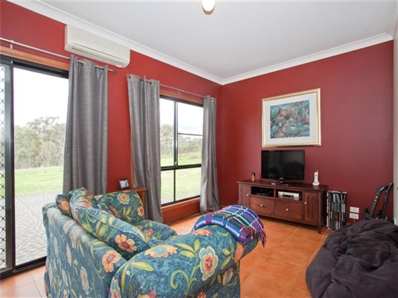 64 Puschmann Road, Geham QLD 4352