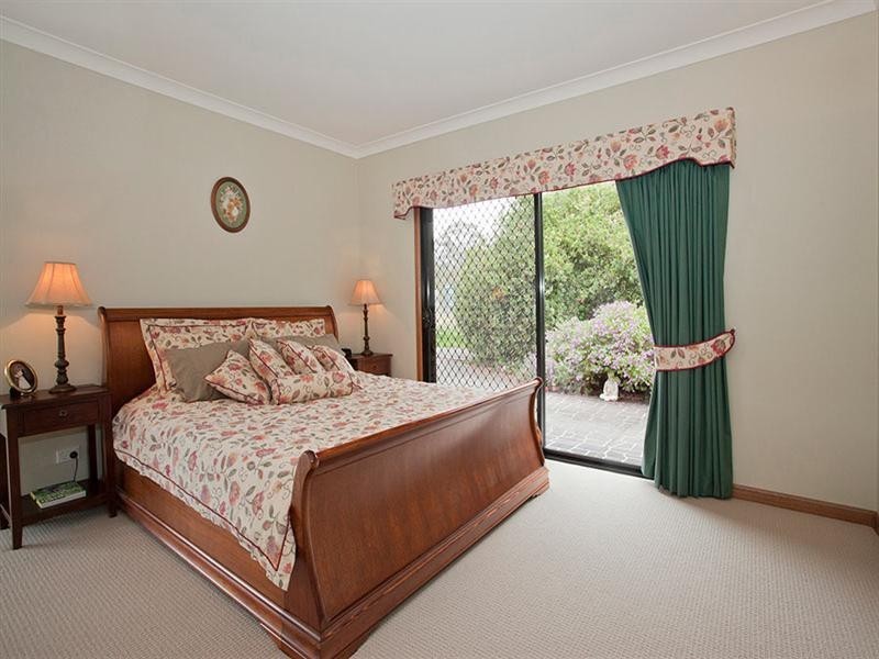 64 Puschmann Road, Geham QLD 4352