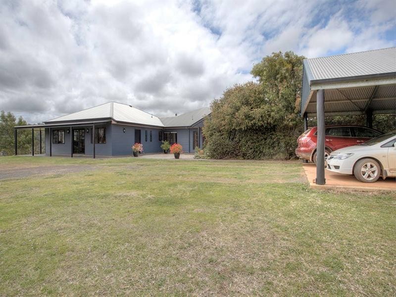 64 Puschmann Road, Geham QLD 4352