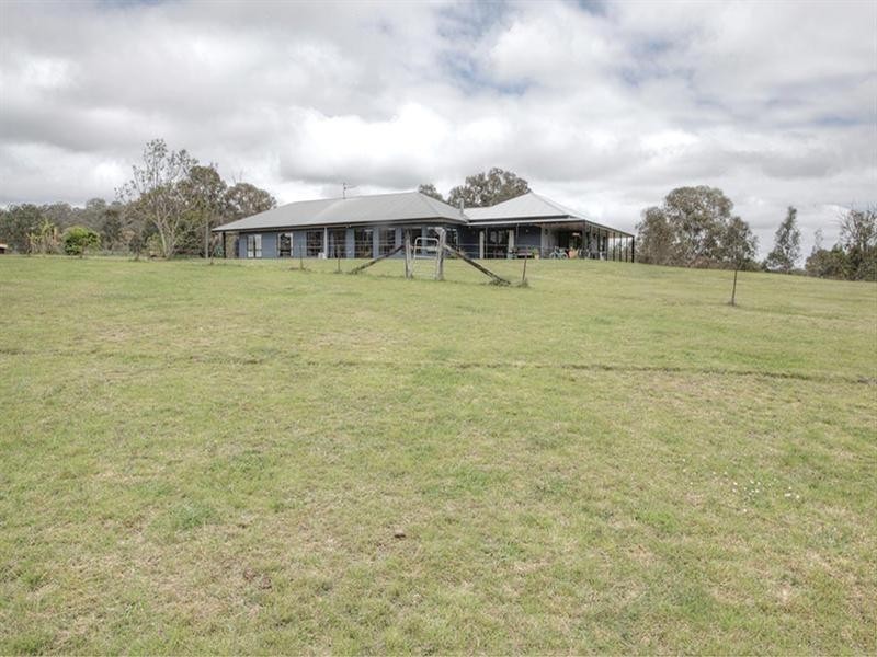 64 Puschmann Road, Geham QLD 4352