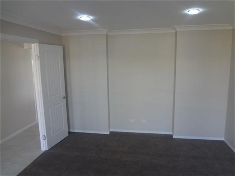 3 Plover Court, Highfields QLD 4352