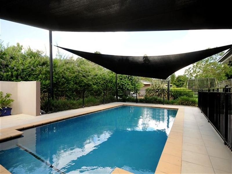 5 Arcadia Court, Highfields QLD 4352
