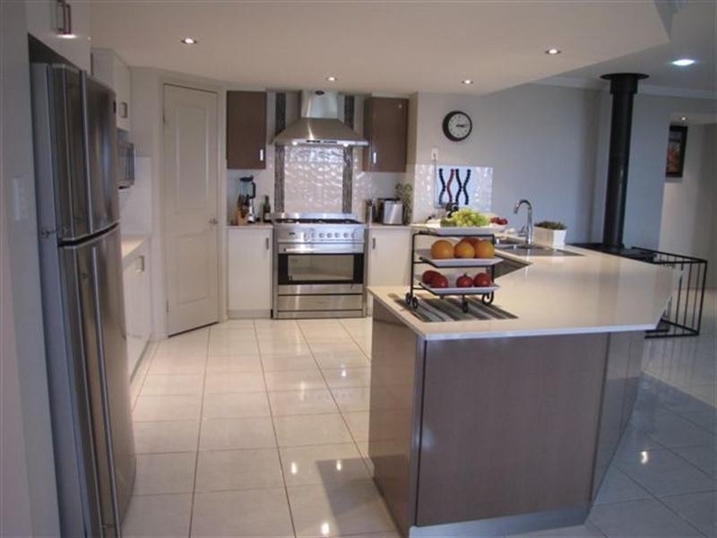 13 Degan Court, Highfields QLD 4352