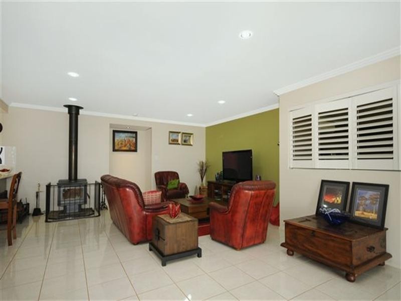 13 Degan Court, Highfields QLD 4352