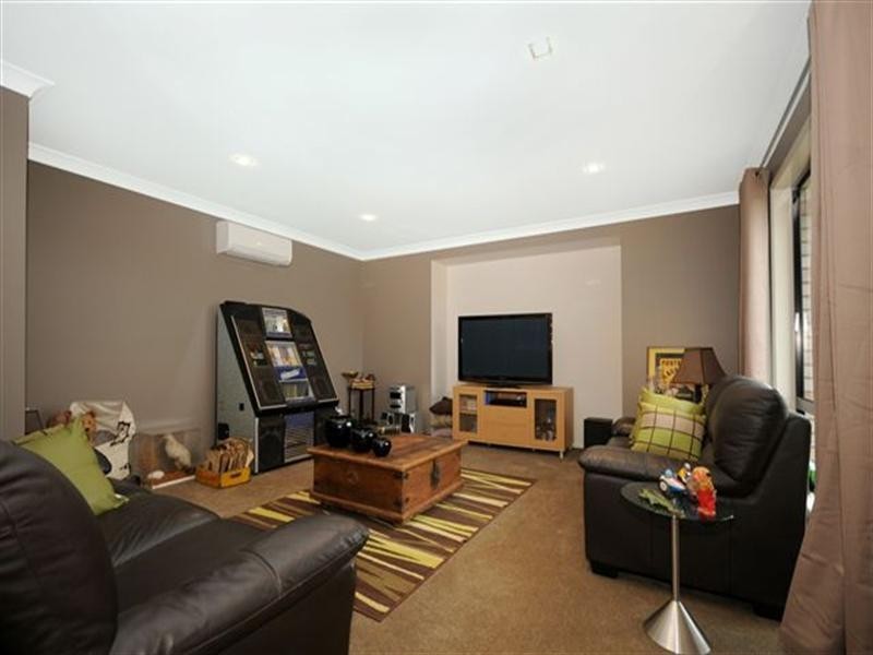 13 Degan Court, Highfields QLD 4352