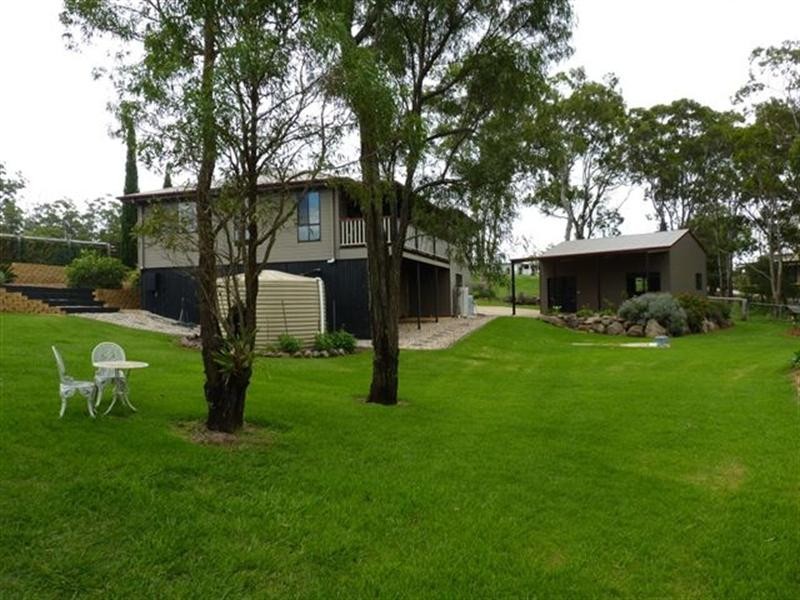 10 Jackson Close, Highfields QLD 4352