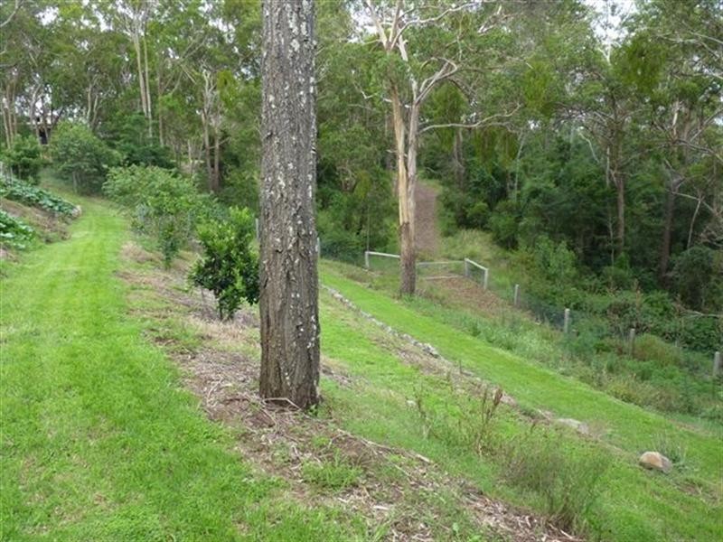 10 Jackson Close, Highfields QLD 4352