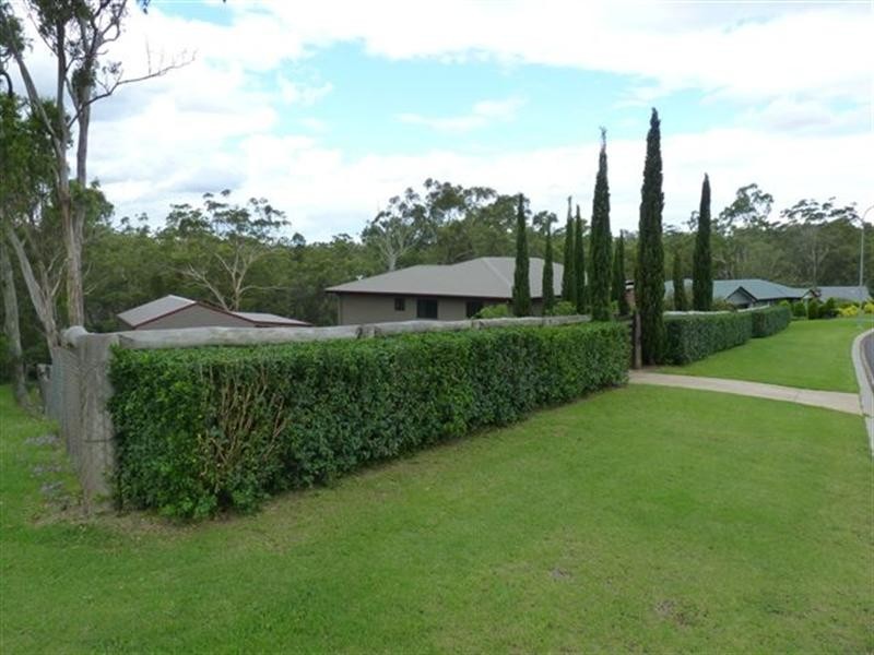 10 Jackson Close, Highfields QLD 4352