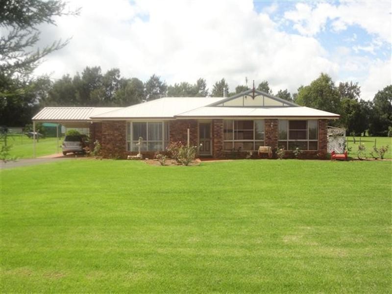 5 Kratzke Road, Highfields QLD 4352