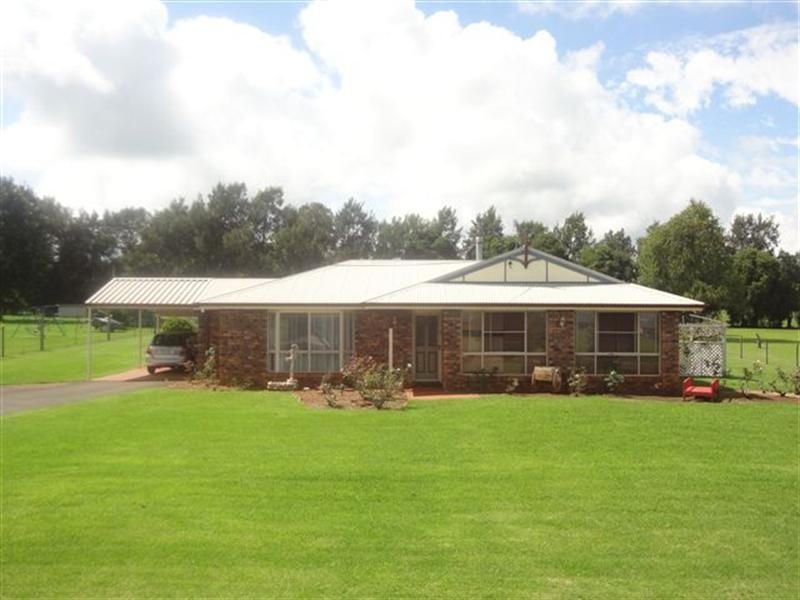 5 Kratzke Road, Highfields QLD 4352