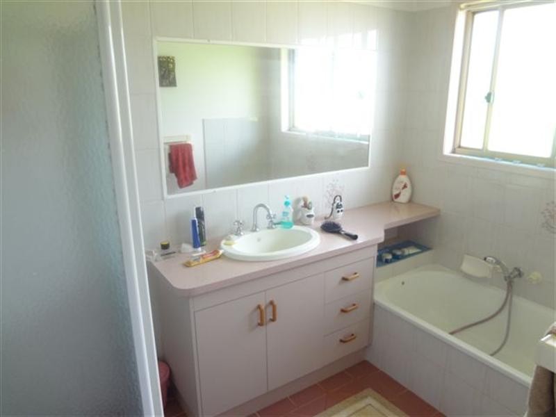 5 Kratzke Road, Highfields QLD 4352