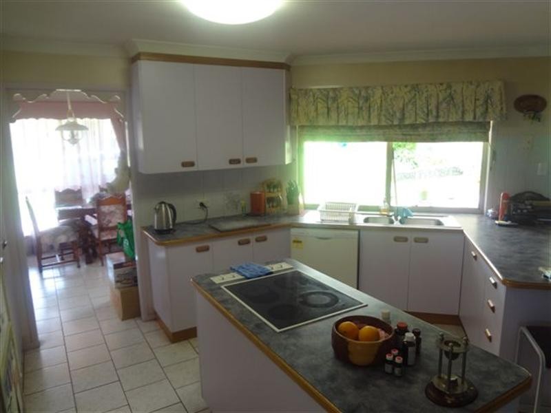 5 Kratzke Road, Highfields QLD 4352