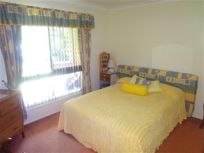 13 Plaza Circle, Highfields QLD 4352