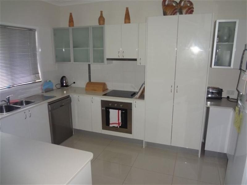 Unit 2/13 Wigan Avenue, Highfields QLD 4352