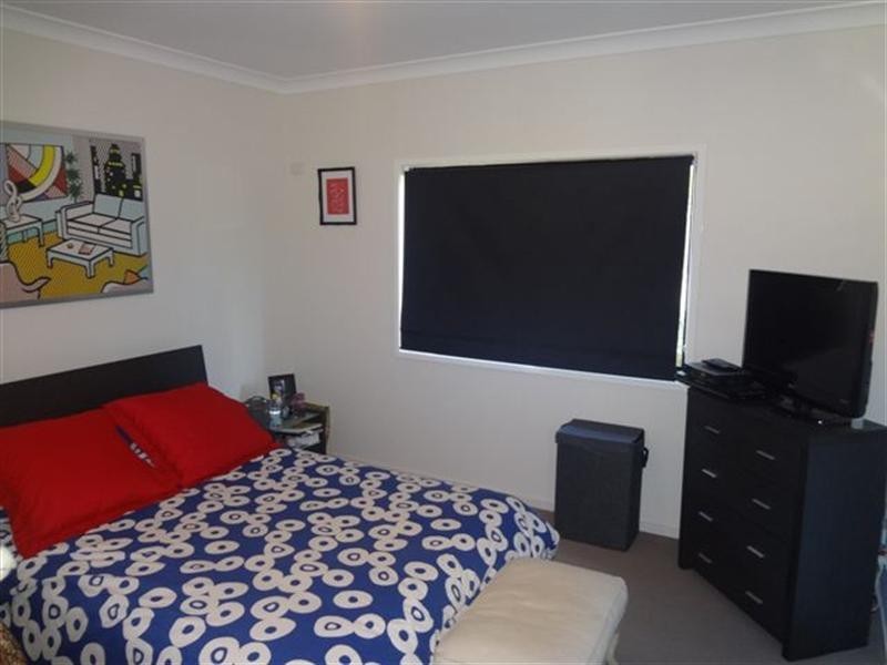 Unit 2/13 Wigan Avenue, Highfields QLD 4352