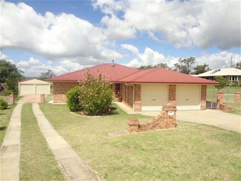 14 Kurrajong Court, Meringandan West QLD 4352