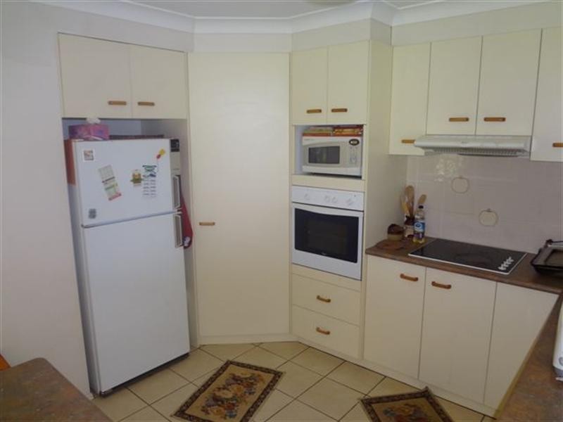 14 Kurrajong Court, Meringandan West QLD 4352