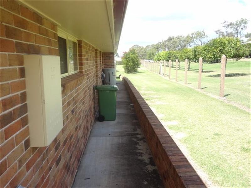 14 Kurrajong Court, Meringandan West QLD 4352