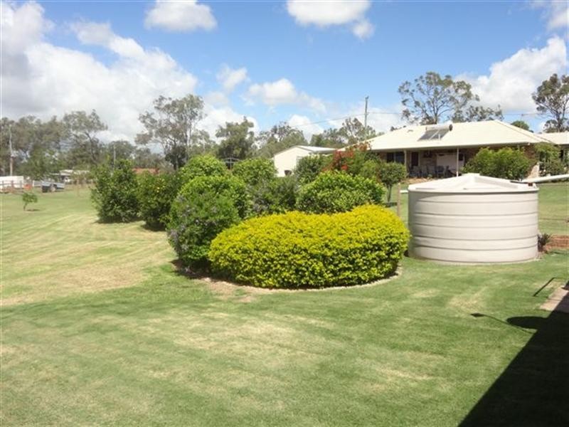 14 Kurrajong Court, Meringandan West QLD 4352