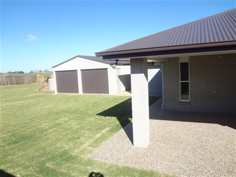 9 Goshawk Drive, Highfields QLD 4352