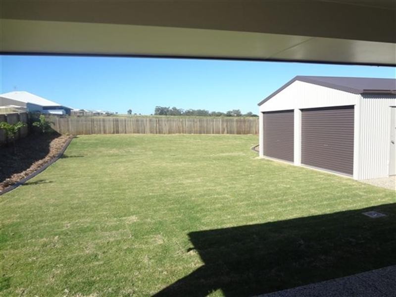 9 Goshawk Drive, Highfields QLD 4352