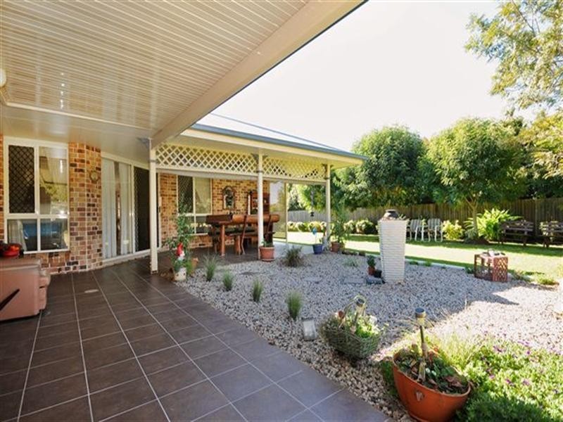 1 Arcadia Court, Highfields QLD 4352