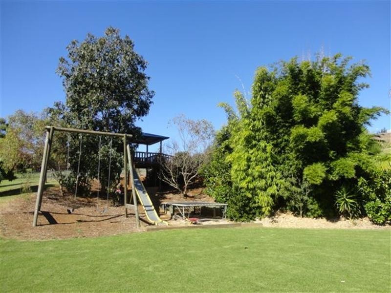 14 Barton Court, Highfields QLD 4352