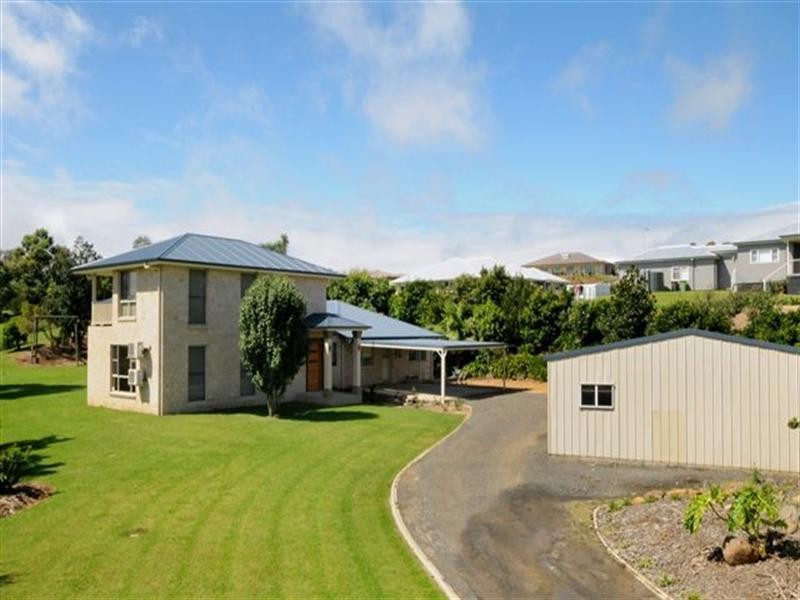 14 Barton Court, Highfields QLD 4352