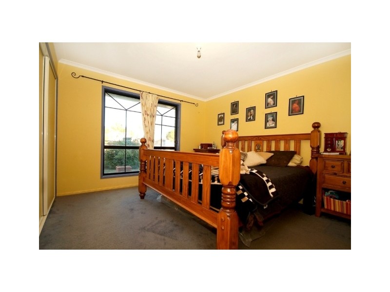 305 Greenwattle Street, Wilsonton QLD 4350