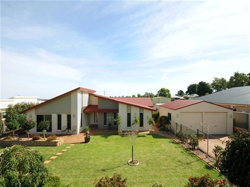 15 Mitchell Road, Highfields QLD 4352