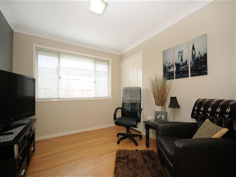 6 Koel Crescent, Highfields QLD 4352