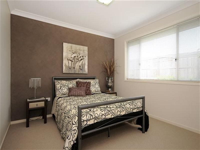 6 Koel Crescent, Highfields QLD 4352