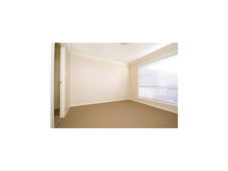 2/27 Highgrove Drive, Highfields QLD 4352